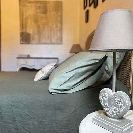 Appartamento Chambre Familiale Avec Terrasse Aux Portes Du Verdon Trigance Esterno foto