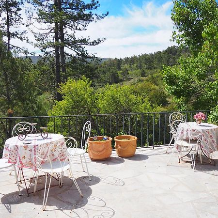 Appartamento Chambre Familiale Avec Terrasse Aux Portes Du Verdon Trigance Esterno foto