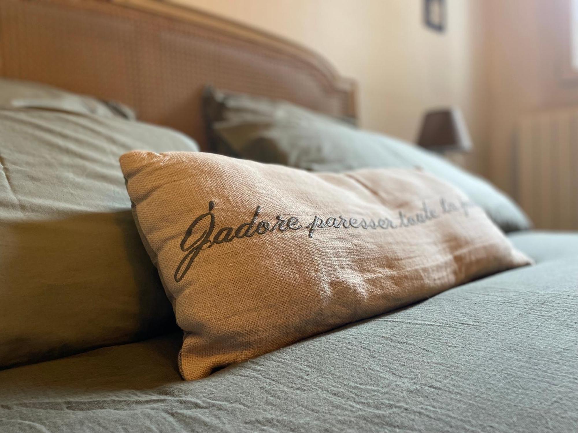 Appartamento Chambre Familiale Avec Terrasse Aux Portes Du Verdon Trigance Esterno foto