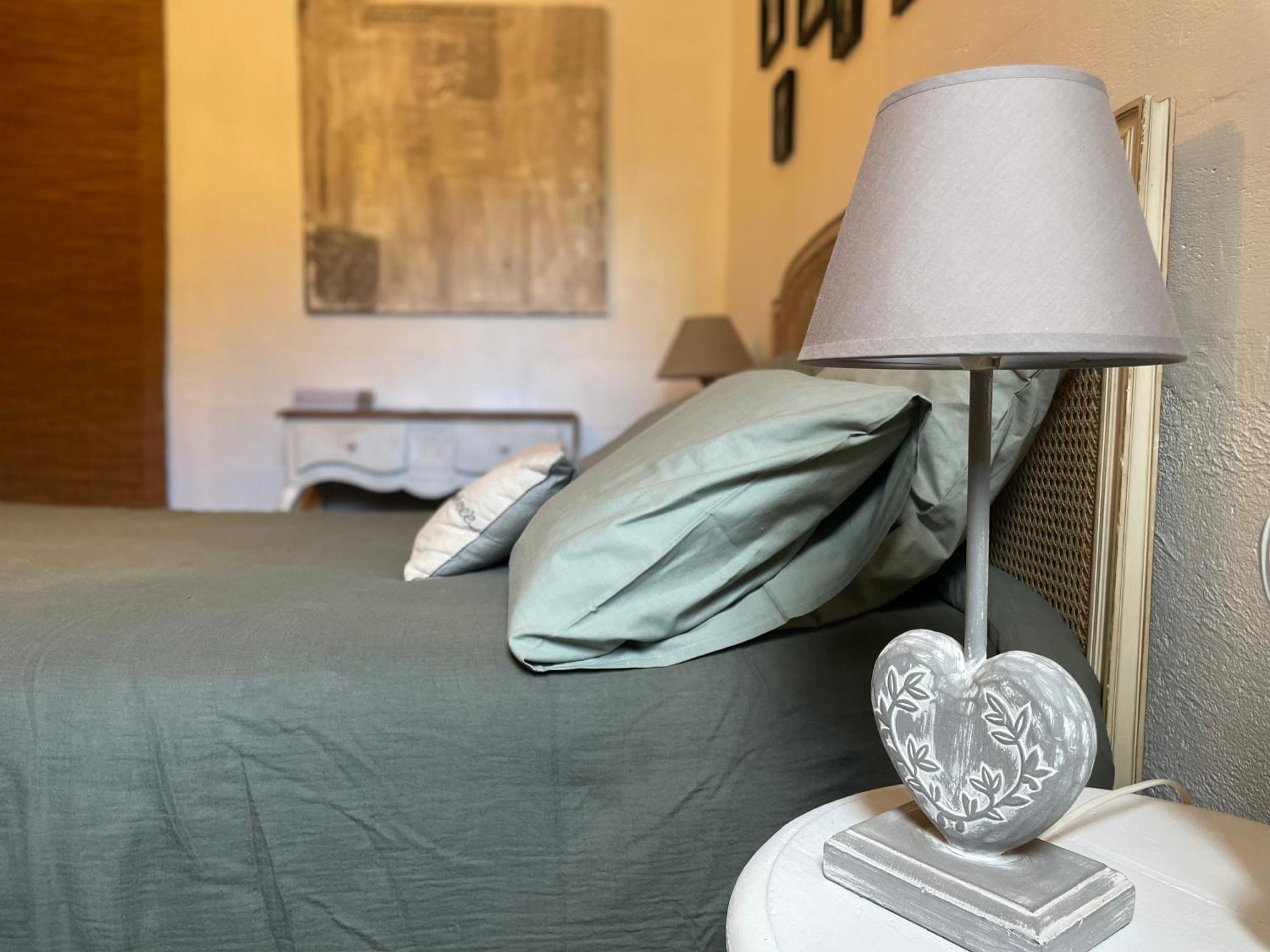 Appartamento Chambre Familiale Avec Terrasse Aux Portes Du Verdon Trigance Esterno foto
